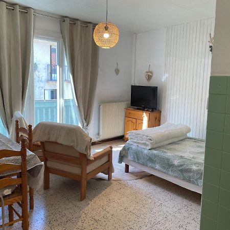 Studio Amelie Proche Des Thermes 2Ieme Etage Apartment Exterior foto